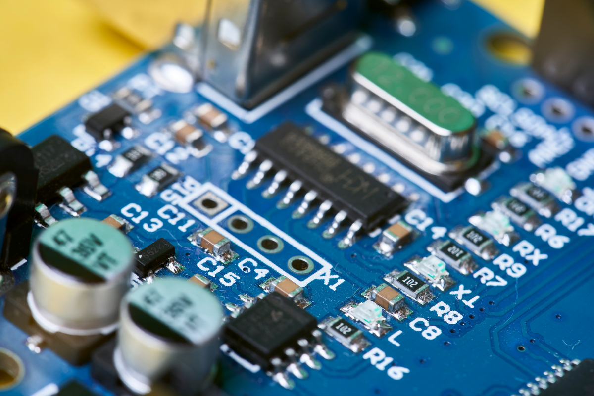 Enhancing PCB Quality Control with AI-powered Defect Detection